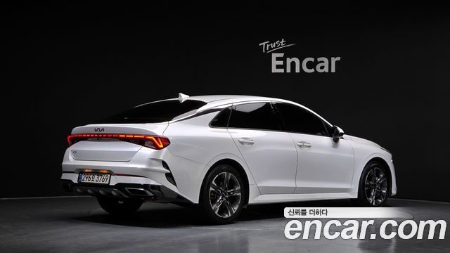 Kia K5 (III) 2.0 Noblesse 2023 — фото 2