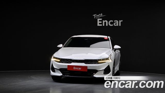 Kia K5 (III) 2.0 Noblesse 2023 — фото 3