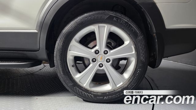 Chevrolet Captiva 2WD LT 2012 — фото 5