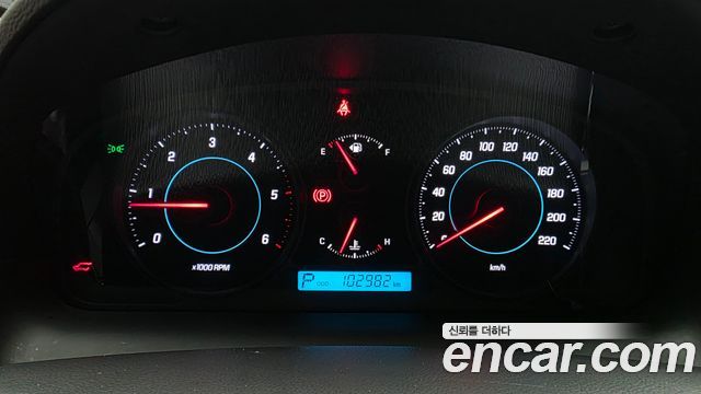 Chevrolet Captiva 2WD LT 2012 — фото 8