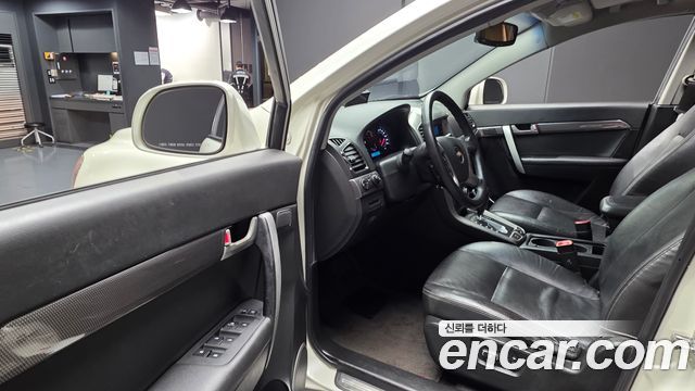 Chevrolet Captiva 2WD LT 2012 — фото 10
