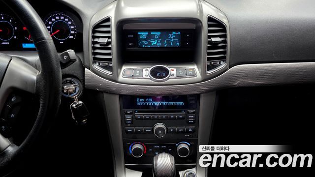 Chevrolet Captiva 2WD LT 2012 — фото 15
