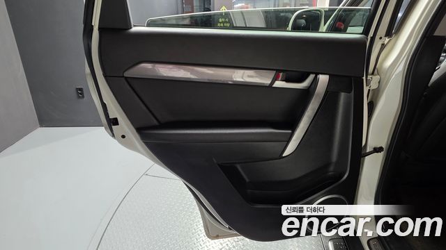 Chevrolet Captiva 2WD LT 2012 — фото 25