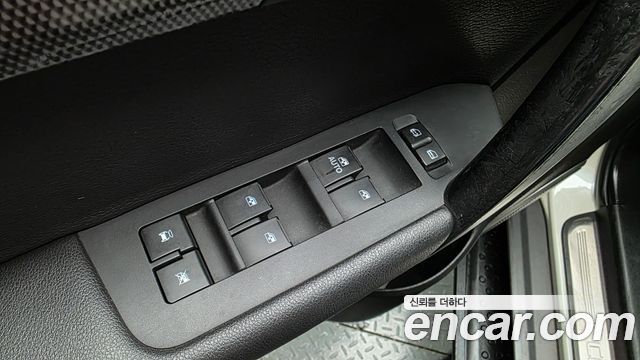 Chevrolet Captiva 2WD LT 2012 — фото 29