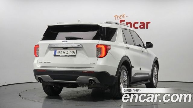 Ford Explorer (VI) 2.3 LimIted 4WD 2020 — фото 2