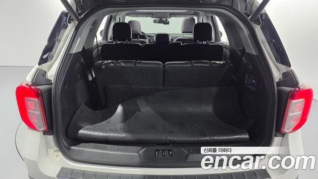Ford Explorer (VI) 2.3 LimIted 4WD 2020 — фото 20