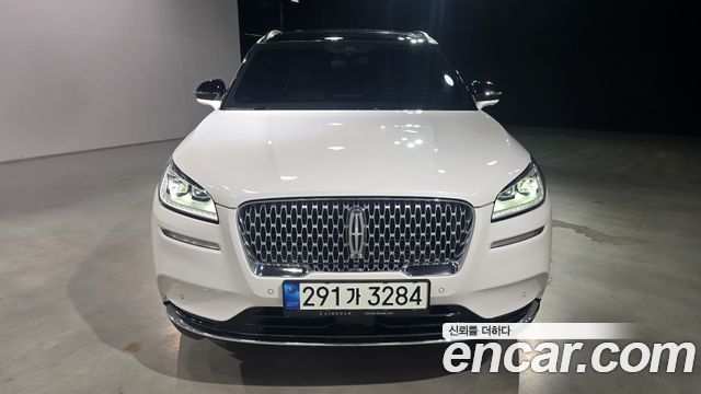 Lincoln Corsair 2.0 Reserve AWD 2021 — фото 3
