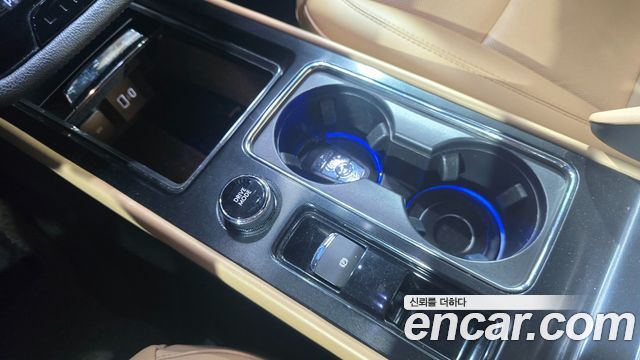 Lincoln Corsair 2.0 Reserve AWD 2021 — фото 17