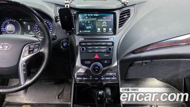 Hyundai Grandeur Hybrid (HG) Premium 2015 — фото 14