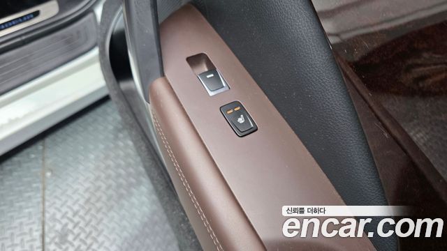 Hyundai Grandeur Hybrid (HG) Premium 2015 — фото 19