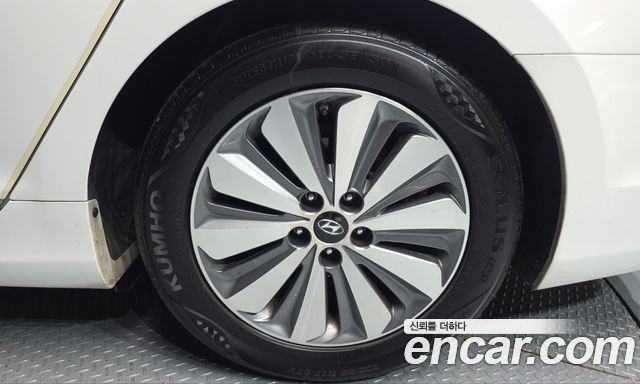 Hyundai Grandeur Hybrid (HG) Premium 2015 — фото 21
