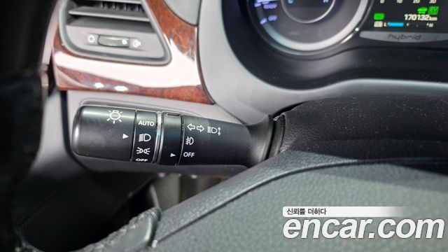 Hyundai Grandeur Hybrid (HG) Premium 2015 — фото 31
