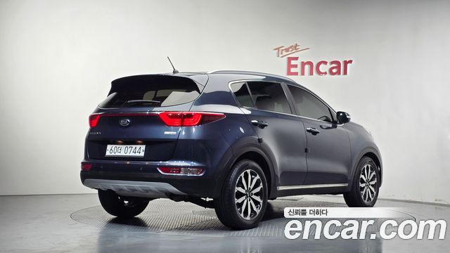 Kia Sportage (IV) Diesel 1.7 2wd Noblesse 2016 — фото 2