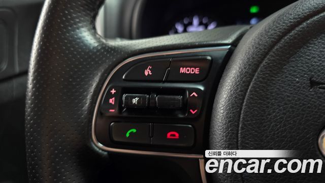 Kia Sportage (IV) Diesel 1.7 2wd Noblesse 2016 — фото 16