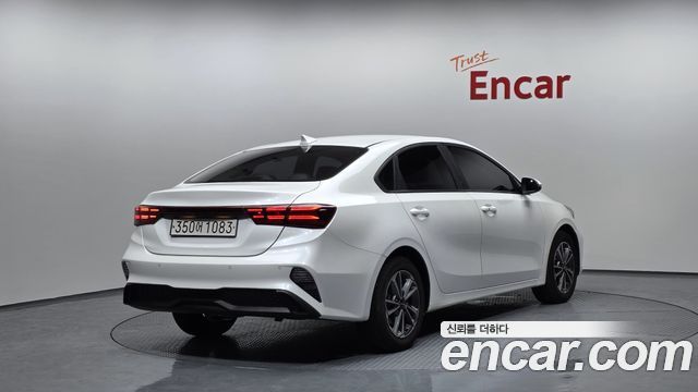 Kia K3 (II) 1.6 Prestige 2022 — фото 2