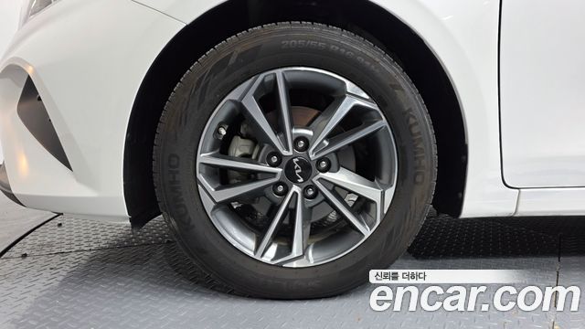 Kia K3 (II) 1.6 Prestige 2022 — фото 5