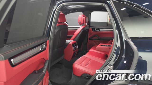 Porsche Cayenne (PO536) 3.0 PLATINUM EDITION 2023 — фото 11