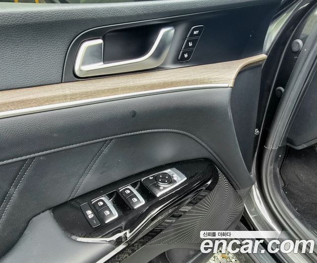 Kia K5 (III) 2.0 LPI Signature 2021 — фото 6