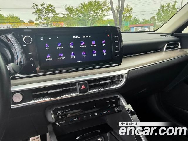 Kia K5 (III) 2.0 LPI Signature 2021 — фото 7