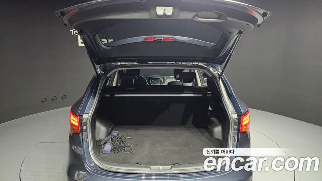 Hyundai Santa Fe (DM) Diesel(e-VGT) 2.0 2WD Exclusive Special 2015 — фото 20