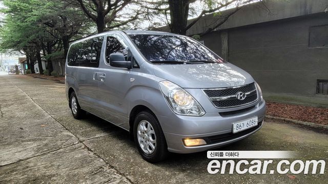Hyundai Grand Starex 5-Seater VAN CVX Premium 2016 — фото 3