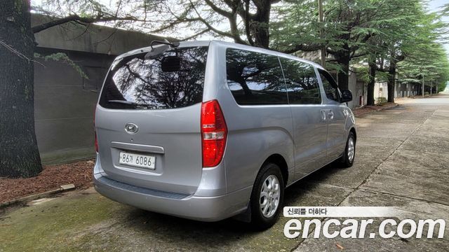 Hyundai Grand Starex 5-Seater VAN CVX Premium 2016 — фото 6
