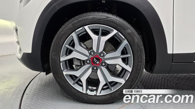Kia Seltos Gasoline 1.6 Turbo 2WD Noblesse 2020 — фото 21