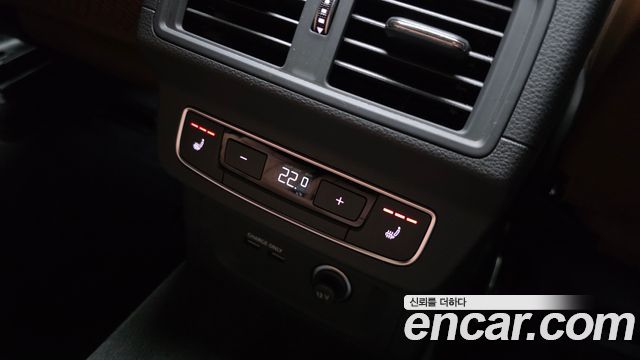 Audi Q5 (FY) 45 TFSI Quattro Premium 2024 — фото 18