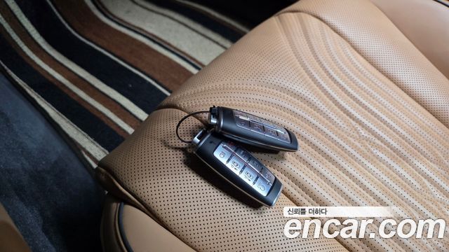 Genesis G80 (RG3) Gasoline 2.5 Turbo 2WD 2023 — фото 36