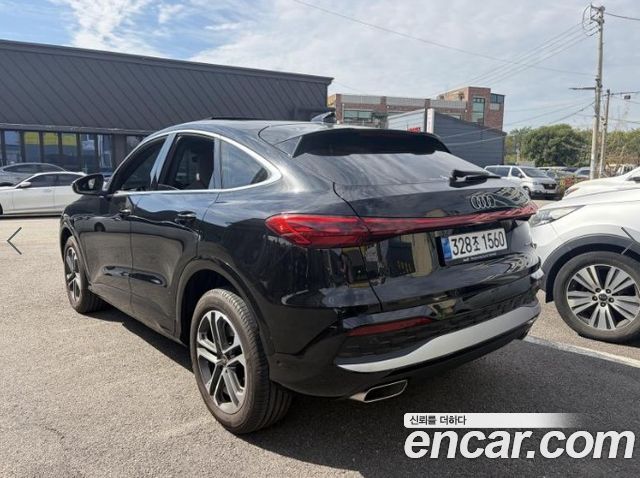 Audi Q5 (80A) 40 TFSI Quattro Sportback Advanced 2025 — фото 4