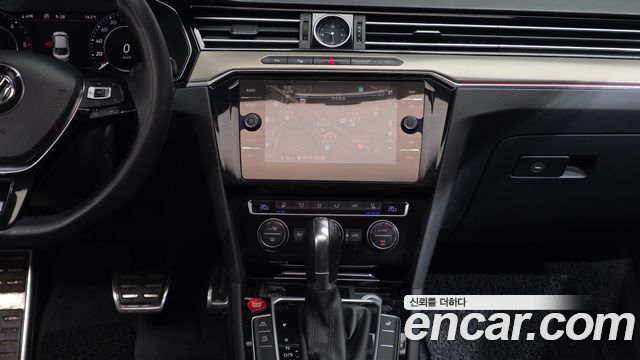 Volkswagen Arteon 2.0 TDI Prestige 2018 — фото 13