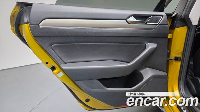 Volkswagen Arteon 2.0 TDI Prestige 2018 — фото 25