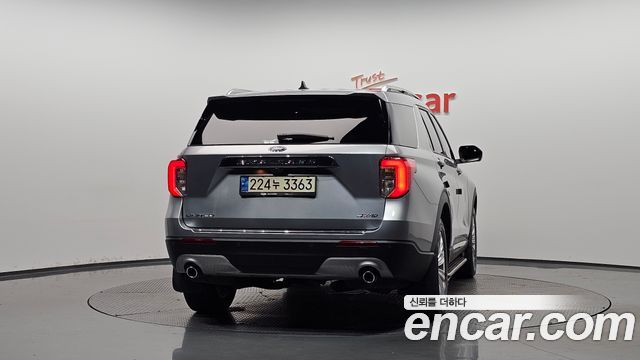 Ford Explorer (VI) 2.3 LimIted 4WD 2021 — фото 4