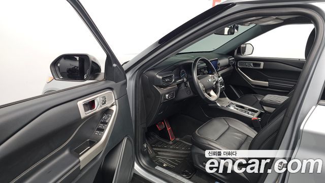 Ford Explorer (VI) 2.3 LimIted 4WD 2021 — фото 10
