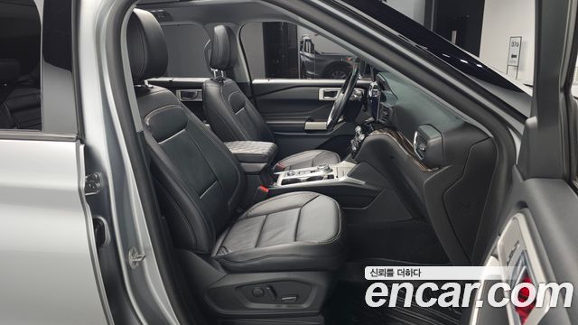 Ford Explorer (VI) 2.3 LimIted 4WD 2021 — фото 11