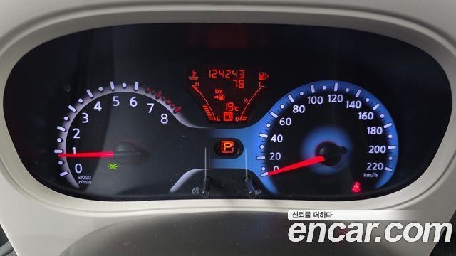 Nissan Cube 1.8 SL Z12 2011 — фото 8