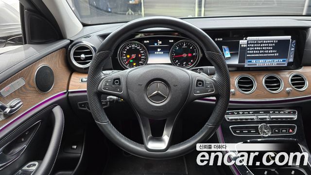 Mercedes-Benz E-Class (W213) E220d Exclusive 2017 — фото 13