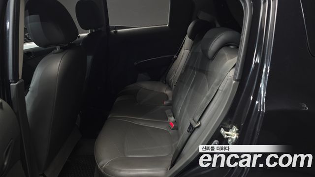 Chevrolet Spark LS+ 2015 — фото 12