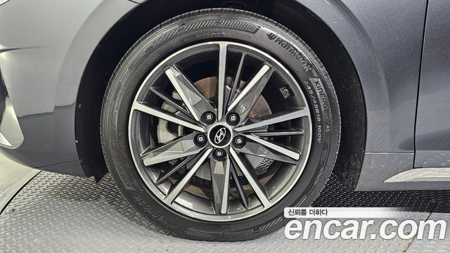 Hyundai Grandeur (IG) 2.5 Le Blanc 2023 — фото 5