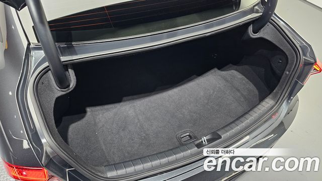 Hyundai Grandeur (IG) 2.5 Le Blanc 2023 — фото 20