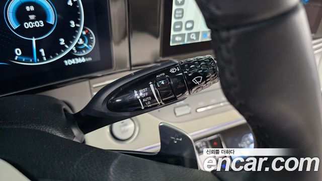 Hyundai Grandeur (IG) 2.5 Le Blanc 2023 — фото 28
