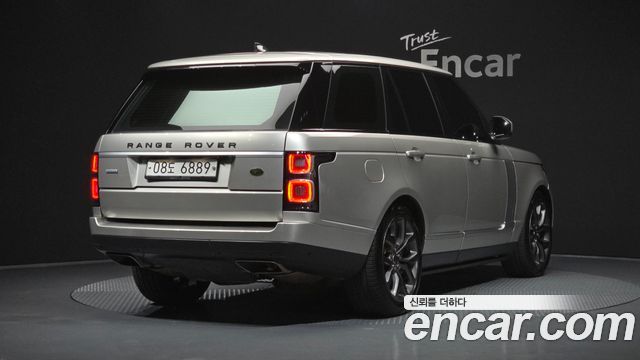 Land Rover Range Rover (IV) 5.0 SC AB 2019 — фото 2