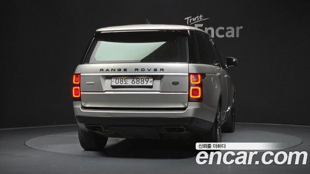 Land Rover Range Rover (IV) 5.0 SC AB 2019 — фото 4