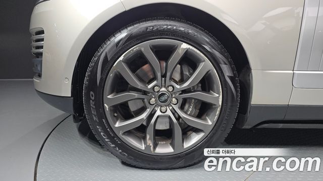 Land Rover Range Rover (IV) 5.0 SC AB 2019 — фото 5