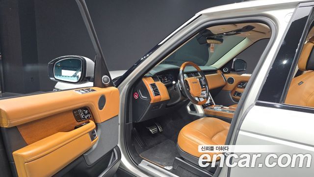 Land Rover Range Rover (IV) 5.0 SC AB 2019 — фото 10