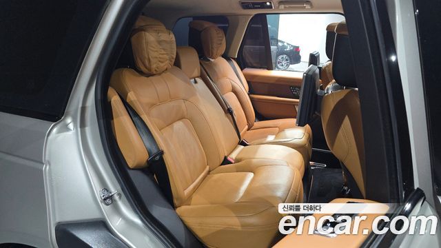 Land Rover Range Rover (IV) 5.0 SC AB 2019 — фото 11