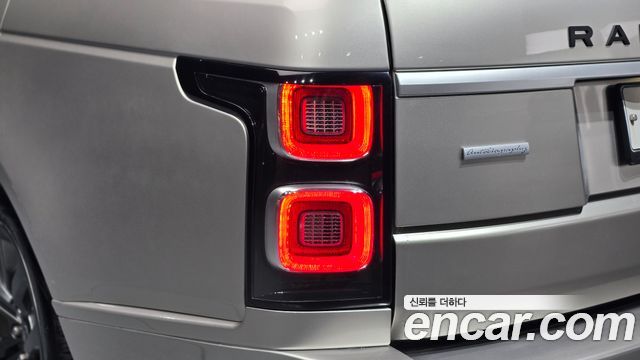Land Rover Range Rover (IV) 5.0 SC AB 2019 — фото 23