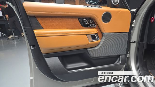 Land Rover Range Rover (IV) 5.0 SC AB 2019 — фото 24