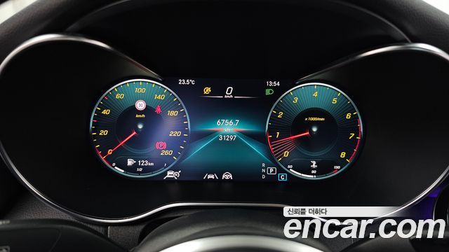 Mercedes-Benz C-Class (W205) C200 AMG Line 2021 — фото 8