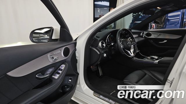 Mercedes-Benz C-Class (W205) C200 AMG Line 2021 — фото 10